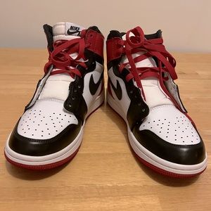 Black White and Red Retro Air Jordan 1